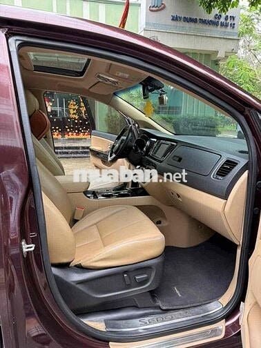 Kia Sedona 2020 DAT Luxury - 98000 km