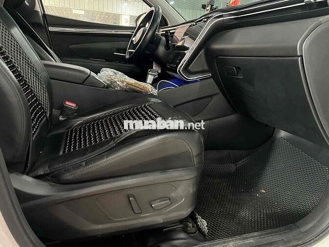 Hyundai Tucson 2024 2.0 AT Đặc biệt - 20000 km
