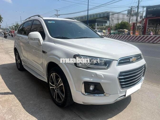 Chevrolet Captiva 2016 Revv LTZ 2.4 AT - TRẮNG ĐẸP