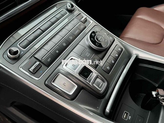 Hyundai Santa Fe 2023 2.2 Dầu Cao Cấp - 40000 km