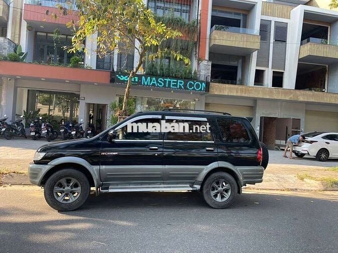 Isuzu Hi lander Số tự động AT, máy dầu