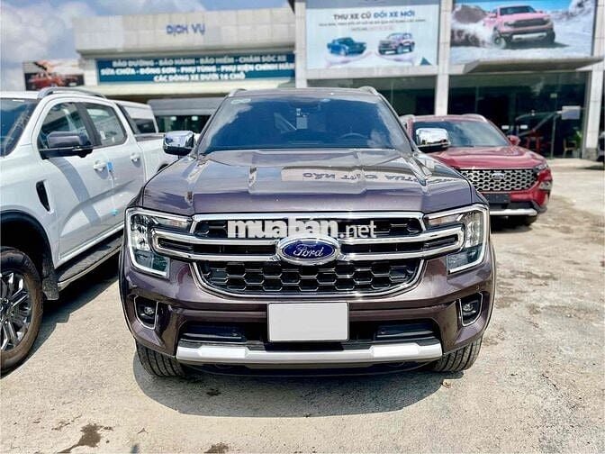 Ford Everest Titanium 2.0L 4x2 AT - 2022