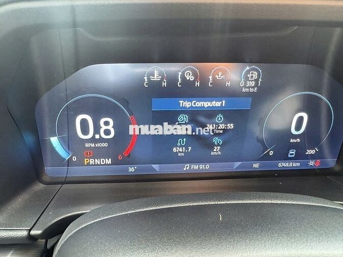 Ford Everest 2024 Titanium 2.0L 4x2 AT 6000 km