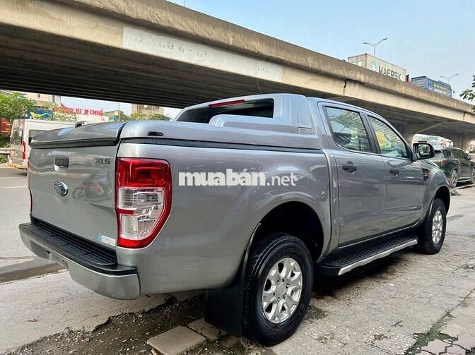 Ford Ranger XLS 2.2AT 2019 một chủ Hà Nội