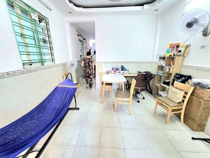 QUẬN 10 - HOÀNG DƯ KHƯƠNG - GIÁ BÌNH DÂN - HẺM 3M SÁT MẶT TIỀN 