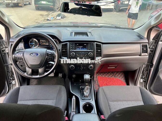 Ford Ranger XLS 2.2AT 2019 một chủ Hà Nội