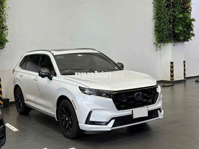 Honda CR V e:HEV RS Trắng - 19100 km, Xe cực đẹp