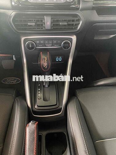 Ford EcoSport 2018 1.5L AT - 32000 km