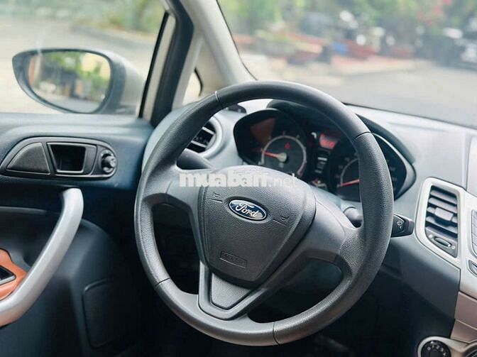 FORD FIESTA >200TR XE CÁ NHÂN ĐI RẤT KỸ_BAO TEST