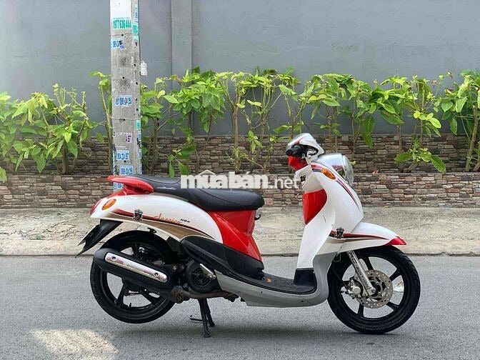 🌈Yamaha mio  2005 Nữ màu trắng đỏ  đen   mới 90 %