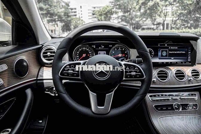 Mercedes Benz E200 - 2019