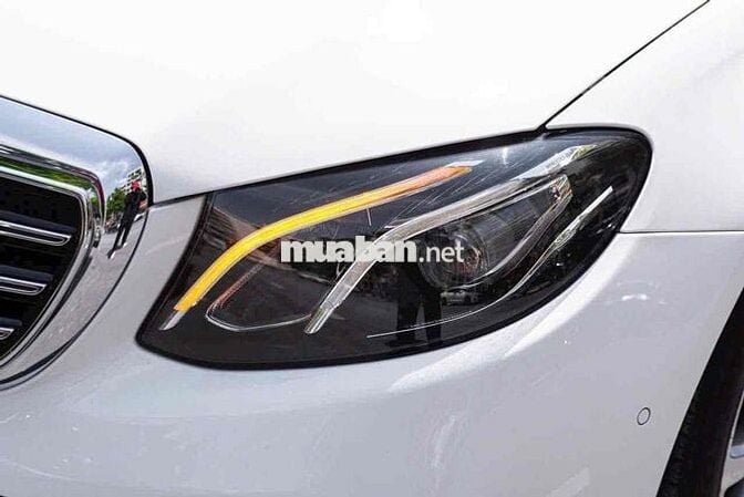 Mercedes Benz E200 - 2019