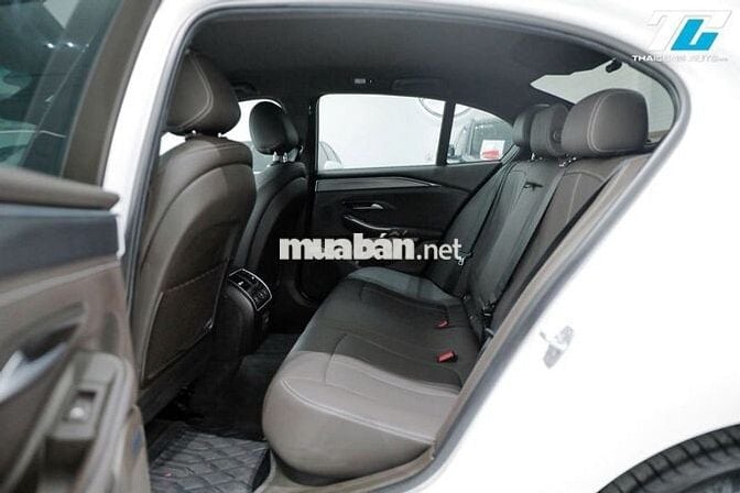 VinFast Lux A 2022 odo 17800 km bảo hành 10 năm