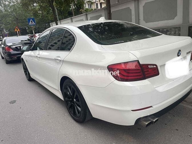 xe BMW 5 Series 2011 528i - 180000 km