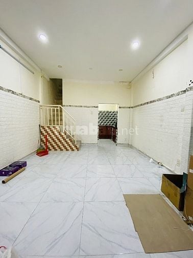 TRUNG TÂM Q.10 - SÁT VÁCH QUẬN 1, GIÁP RANH QUẬN 3-  HẺM BA GÁC THÔNG 