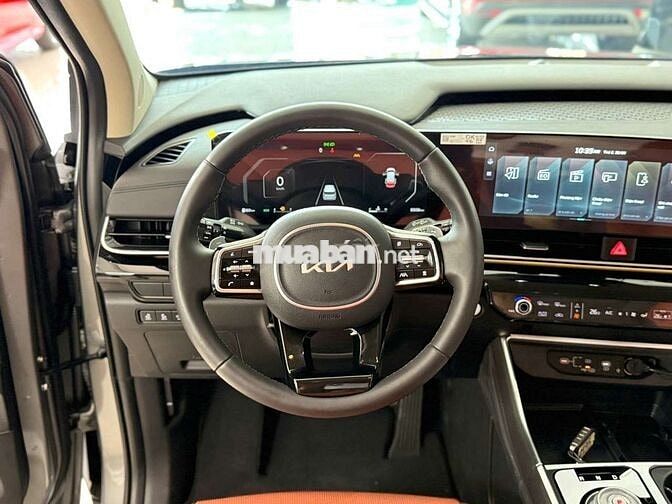KIA CARNIVAL SIGNATURE MODEL 2025, LƯỚT 8.000KM.