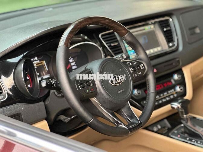 Kia Sedona 2019 Luxury D - 125000 km
