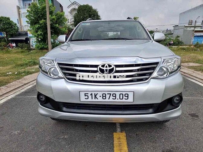 Toyota Fortuner 2014 2.7V 4x2 AT - 920000 km