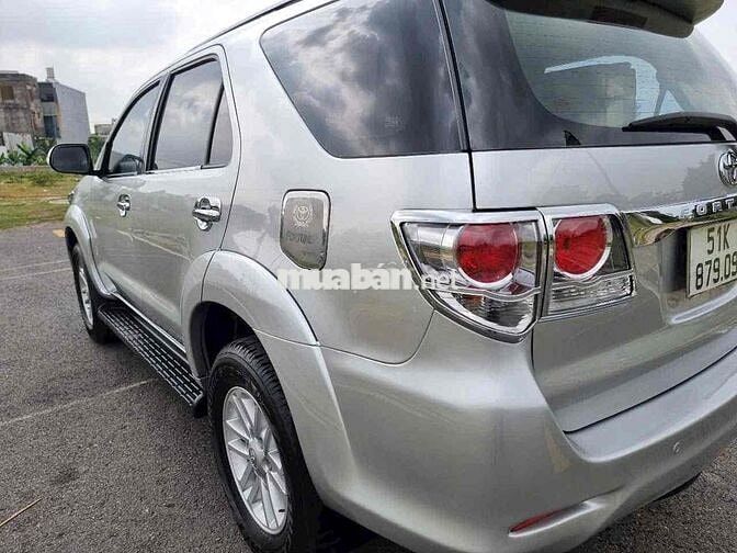 Toyota Fortuner 2014 2.7V 4x2 AT - 920000 km