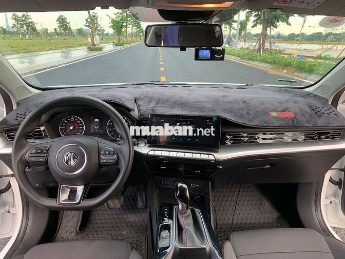 MG MG5 2023 CVT Standard - 9000 km