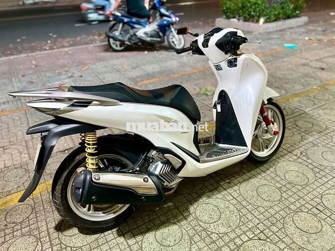 SH 150 ABS 2020