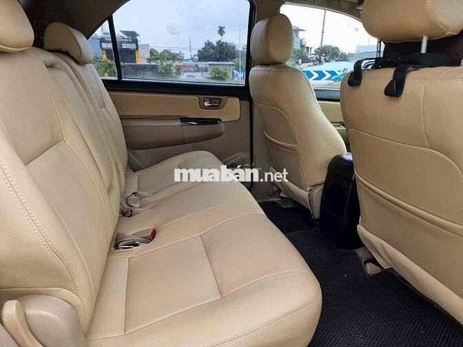 Toyota Fortuner 2014 2.7V 4x2 AT - 920000 km