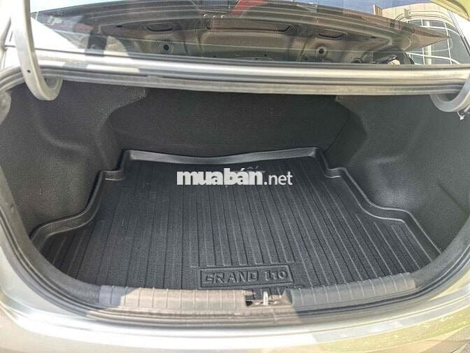 Hyundai Grand i10 2019 Grand 1.2 AT - ODO:70000 km
