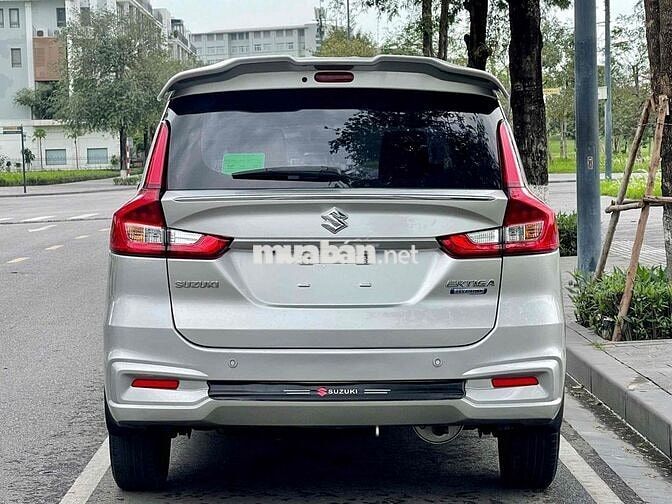Suzuki Ertiga 2022 hybrid AT - 65000 km