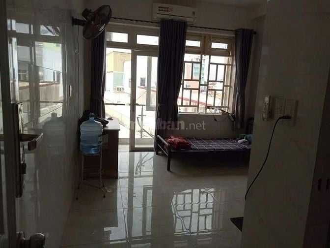Còn 1 phòng mới xây máy lạnh đẹp Như khách sạn Quang Trung phan Huy