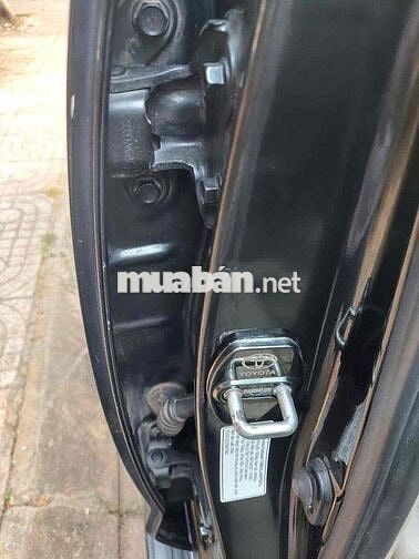 Toyota Fortuner 2009 2.7V 4x4 AT - 168000 km