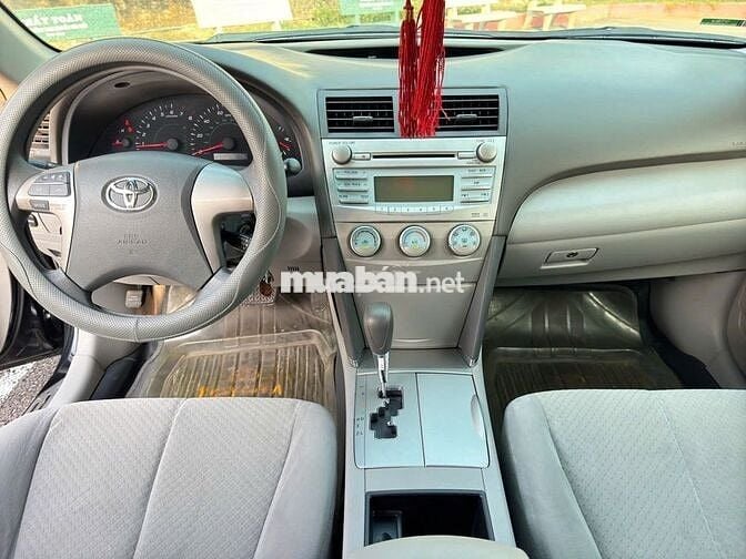 Toyota Camry 2008 LE 2.4 - 51000 km
