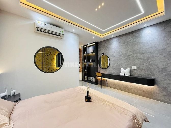 Mở bán Cặp Siêu phẩm 4 Lầu CAO CẤP xe hơi trong nhà Phạm Văn Chiêu, P1