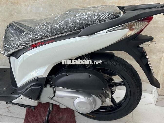 SH 125 xe nhâp số máy 105 đời 2012 máy rin