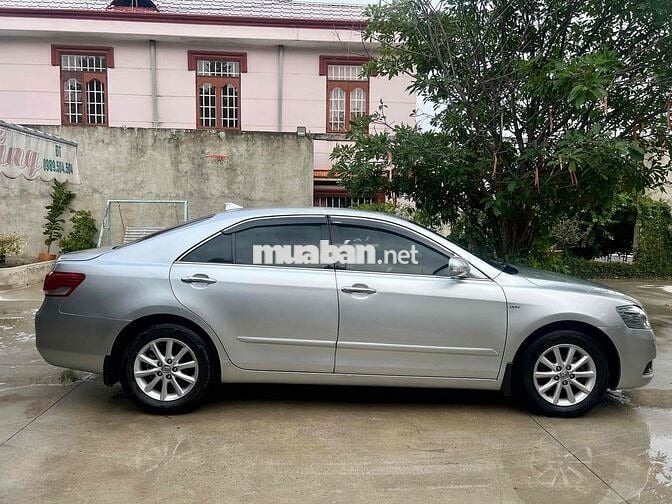 Toyota Camry 2009 LE 2.4 - 121000 km