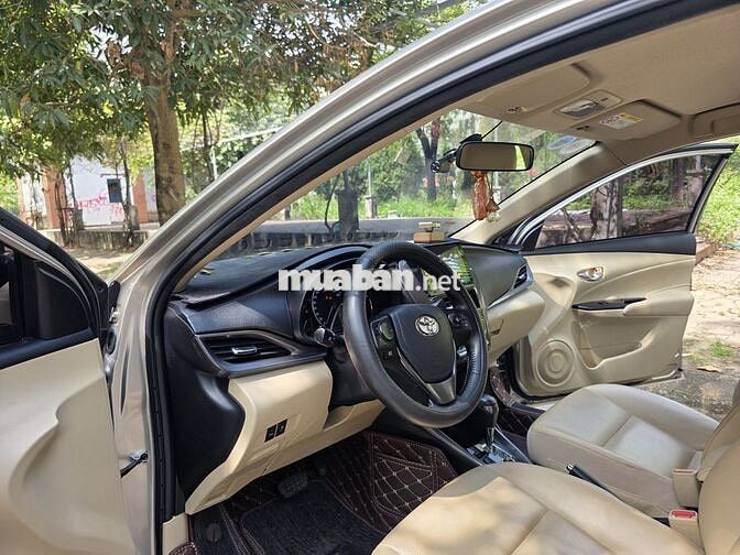 Toyota Vios 2022 bản G cao cấp, xe gia đình đẹp