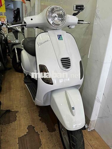 Piaggio Vespa LX125 3Vie Đời 2013 . BSTP