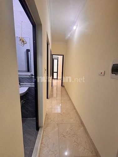 BÁN NHÀ MỚI ĐẸP VĨNH HƯNG - ĐÔNG THIÊN - 42M2 - 4,2 TỶ - Ô TÔ ĐỖ CỪA