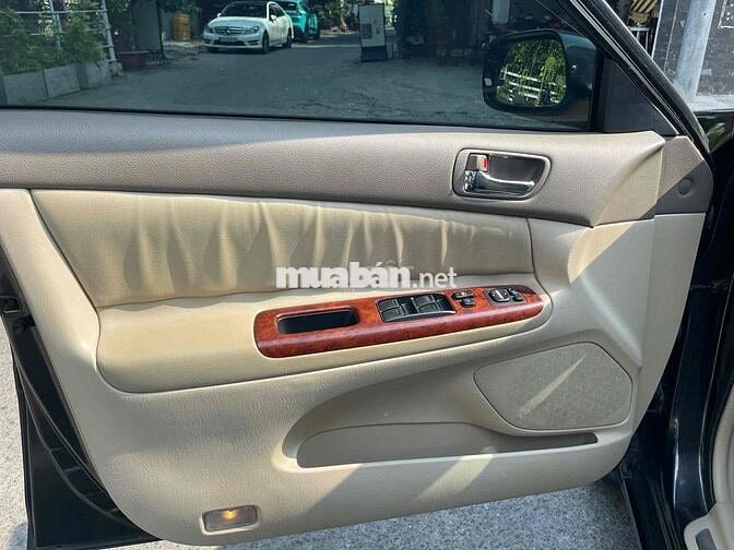 Toyota Camry 2002 - 97000 km