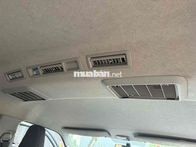 Toyota Hiace 2008 máy xăng 16c 2.7