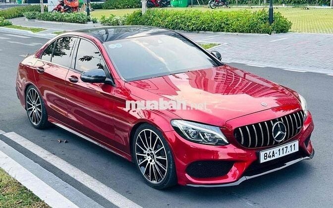 Mercedes Benz C300 2018 full đồ chơi C63
