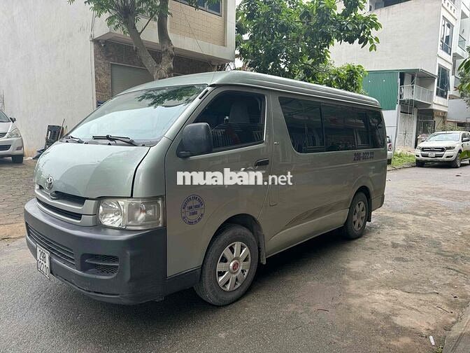 Toyota Hiace 2008 máy xăng 16c 2.7