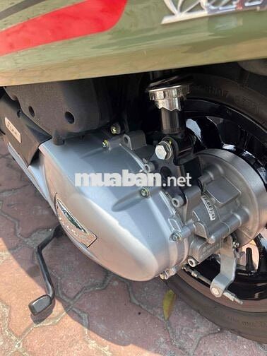 vespa sprint 2022 , 10.000 km, xe gần như mới