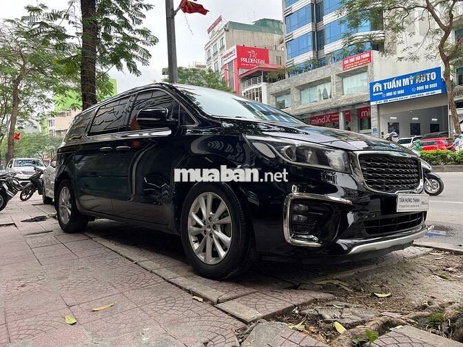 Kia Sedona 2019 2.2 DAT Deluxe - 80000 km