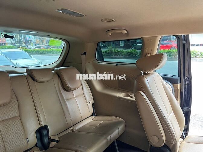 Kia Sedona 2019 2.2 DAT Deluxe - 80000 km