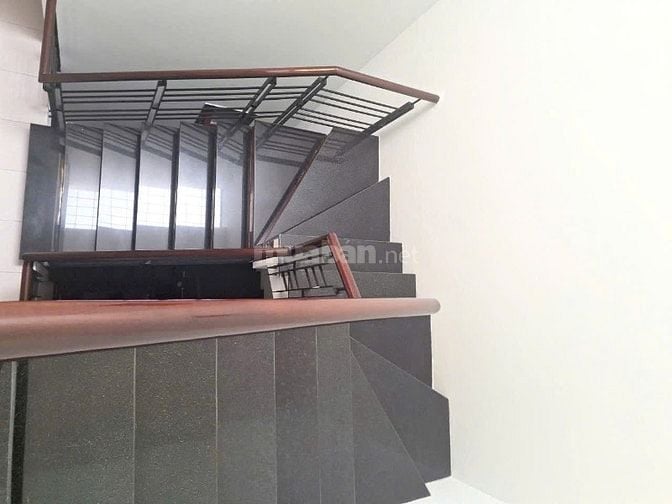 Khu vực đắc địa nhất Q7, hiếm nhà bán, 72m2, 4 tầng, chỉ 13.5 tỷ.