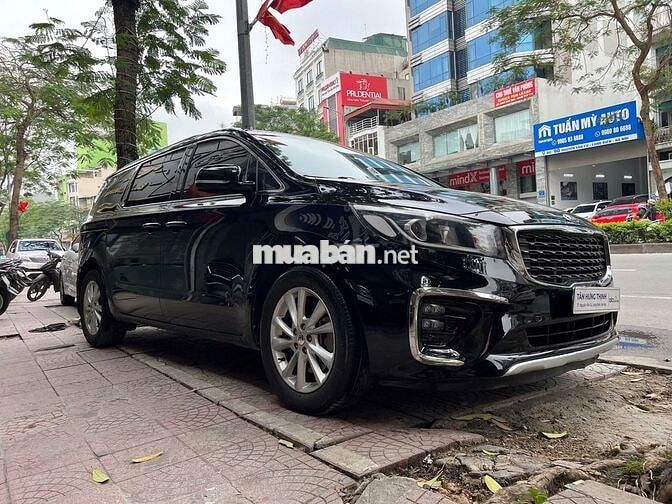 Kia Sedona 2019 2.2 DAT Deluxe - 80000 km