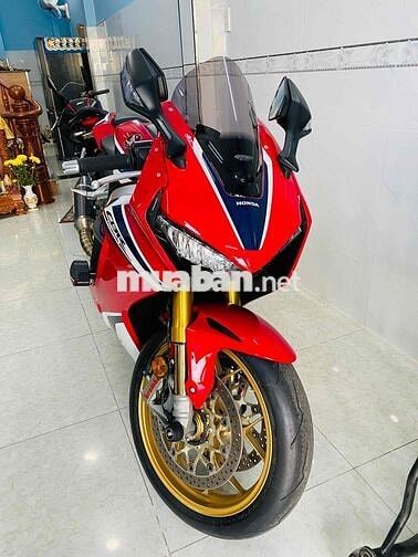 cbr1000rr 2019