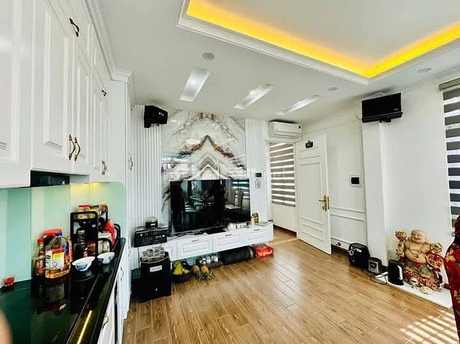 Nhà Đẹp Phố VIP Bạch Mai, Hai Bà Trưng 49m, 6 tầng, mt 4.4m, 23.8 tỷ