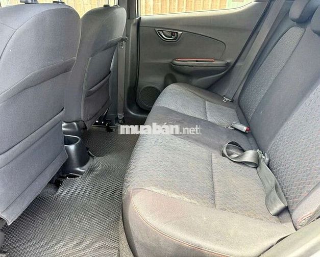 HONDA BRIO RS SX 2019AT LƯỚT 35000KM BẢO HÀNH1 NĂM