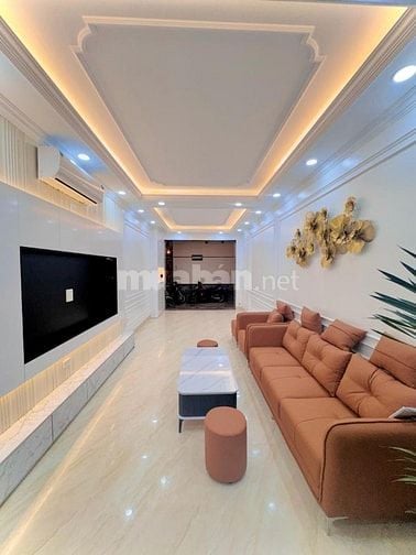 Phố Yên lạc Vĩnh tuy  Hai Bà Trưng ôtô vào nhà  5 tầng thang máy 